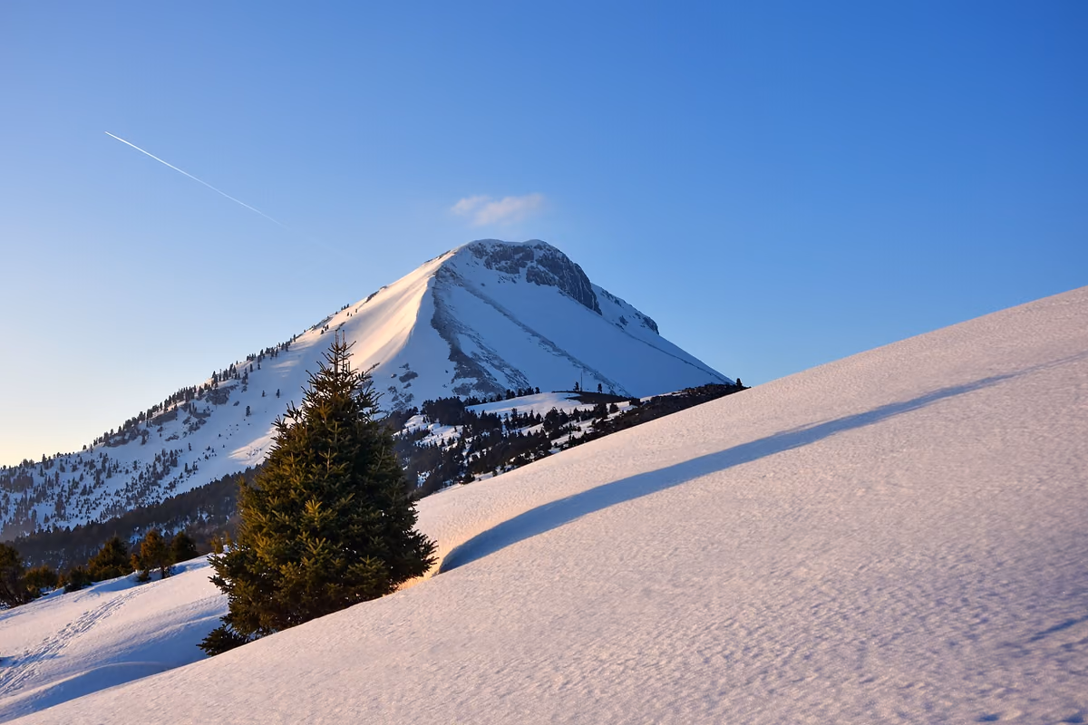 Delfi peak in winter